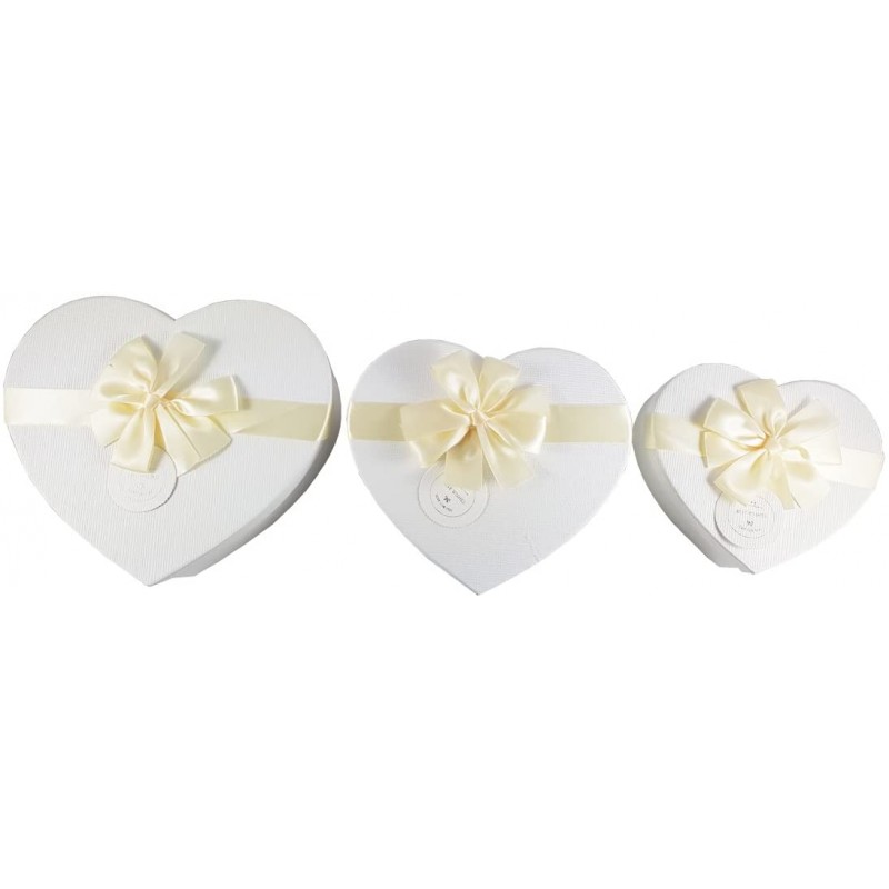 Set 3 scatole matrioska cuore beige A15532