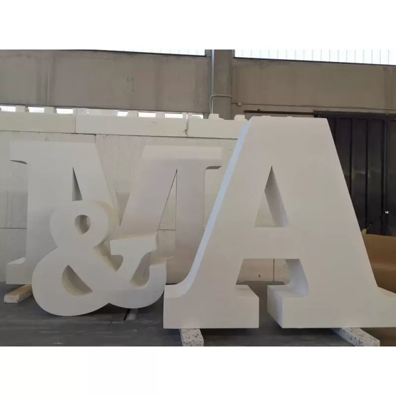 LETTERA IN POLISTIROLO MAXI 80X30 CM