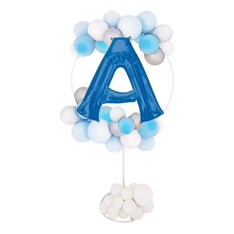 CERCHIO DECORATIVO CON LETTERA A SCELTA E PALLONCINI CELESTI