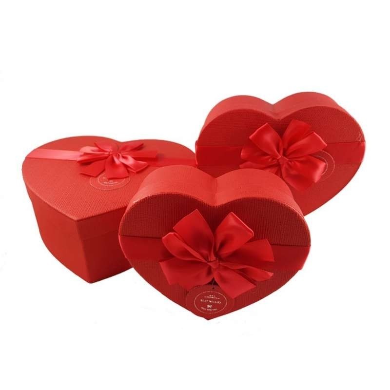 Scatola a forma di cuore rossa 16 cm regalo