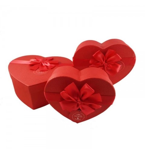 Kinder Torta Al Cioccolato + Miniatures - Regalo Per San Valentino. + 80  Cioccolatini Kinder - Torta 20 cm [IAMI] : : Alimentari e cura  della casa