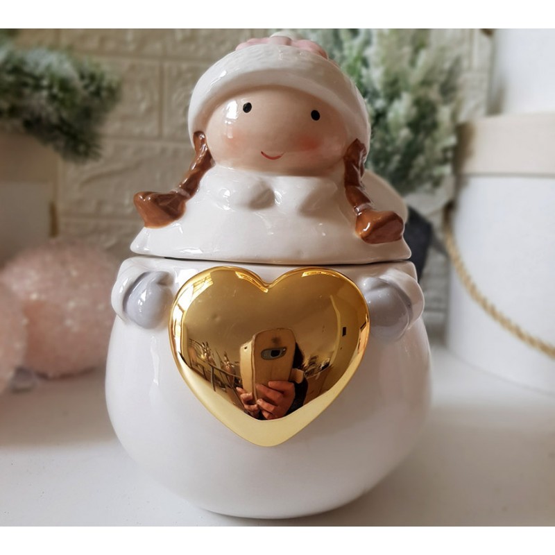 contenitore biscottiera in ceramica bambina con cuore F107 colori assortiti 23 cm h