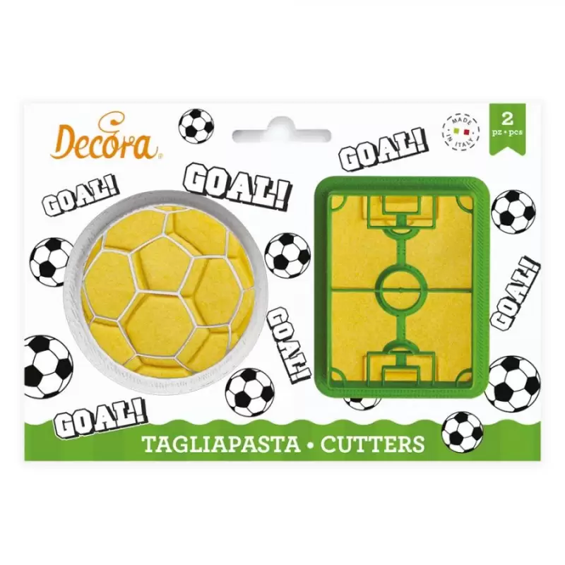 set 2 tagliapasta tema calcio pallone e campo plastica 0255048