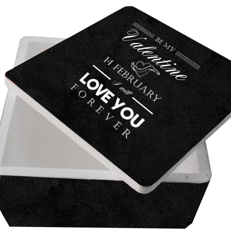 scatola polistirolo quadrata colore nero con scritta be my valentine 30 x 30 x 17,5h cm
