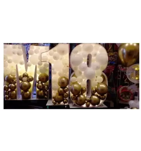 NUMERO O LETTERA PORTA PALLONCINI IN POLISTIROLO