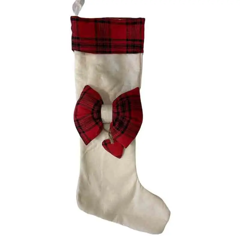 calza della befana bianca in tessuto con fiocco scozzese 55 cm 407941