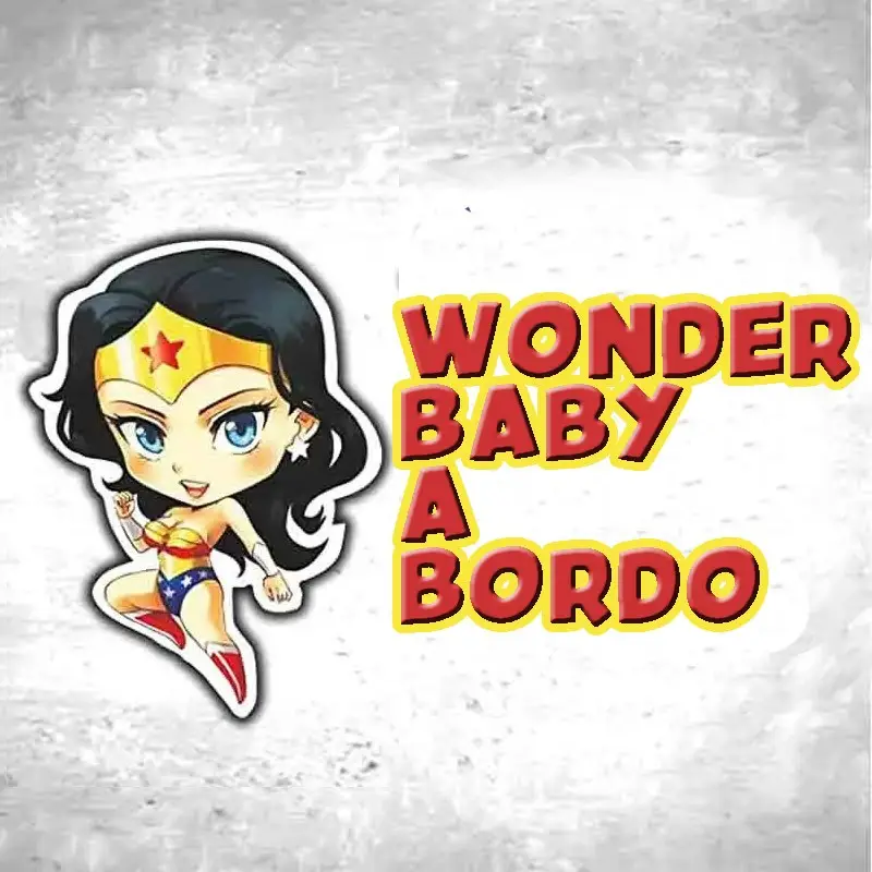 adesivo BABY ON BOARD per auto wonder woman