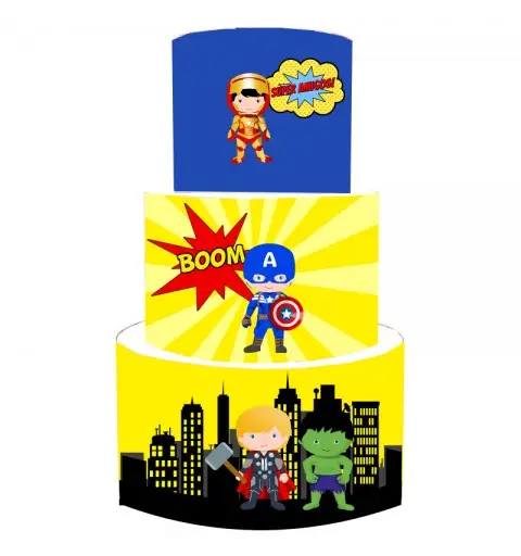 Torta Scenografica super eroi 36 cm h x 25 cm diametro