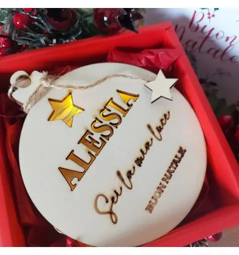 Pallina Natalizia di Legno Luminosa Personalizzabile