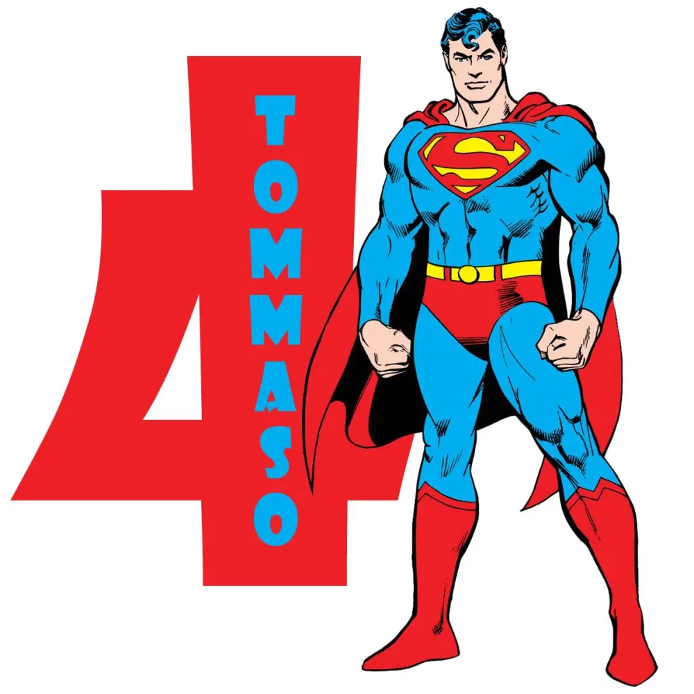 Sagoma in polistirolo Superman con Numero Personalizzabile
