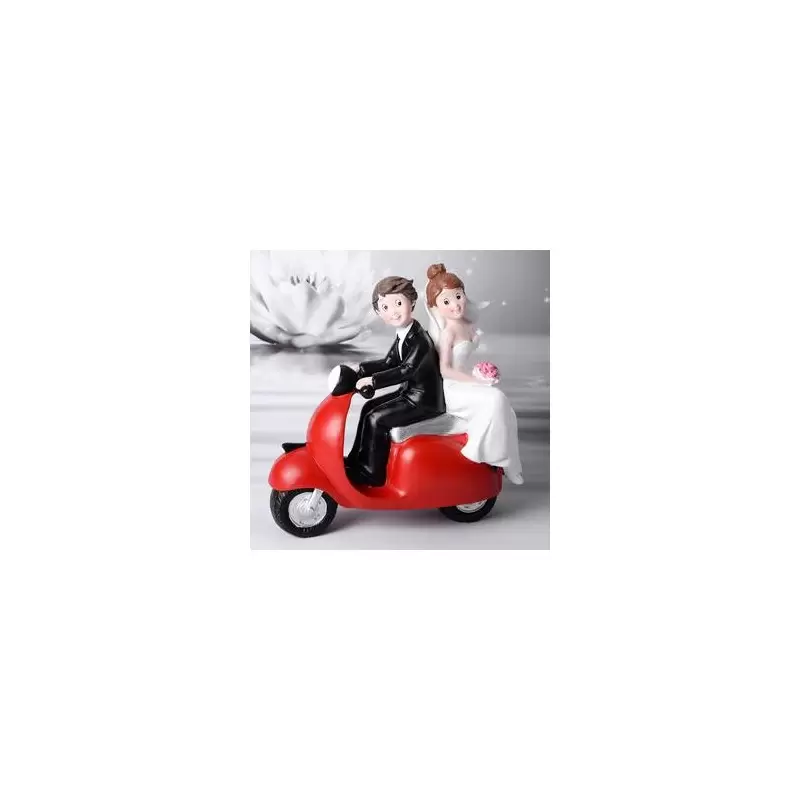 CAKE TOPPER SPOSINI IN VESPA ROSSA 28481