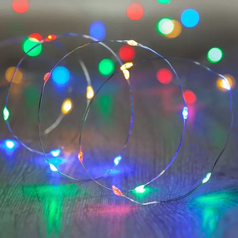 CATENA LUCI LED MULTICOLORE – FILO DI LUCI A BATTERIA