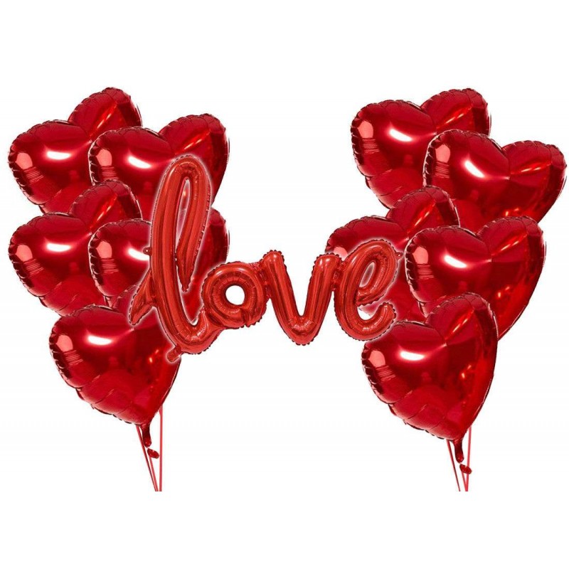 Scritta love con foil a cuore rossi - composizione per san Valentino