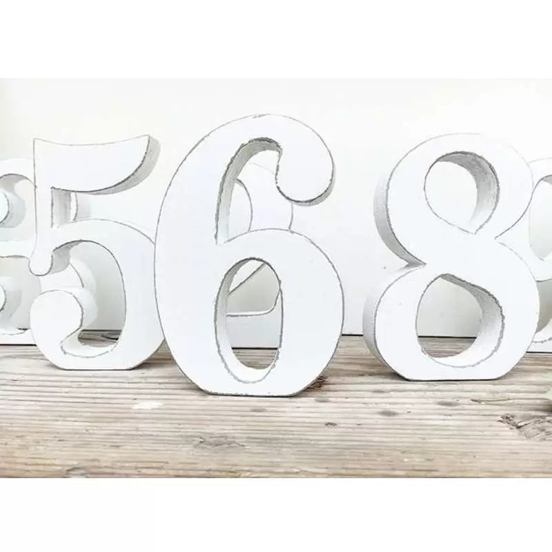 Numeri in legno - decorazione shabby chic