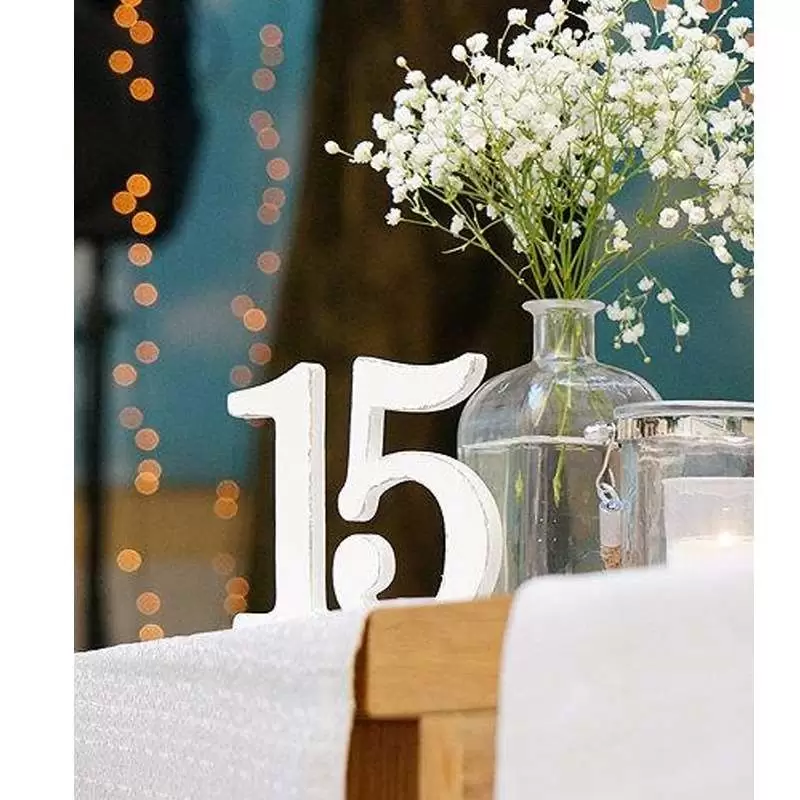 Numeri in legno - decorazione shabby chic
