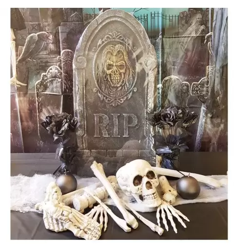 Allestimento vetrina Halloween