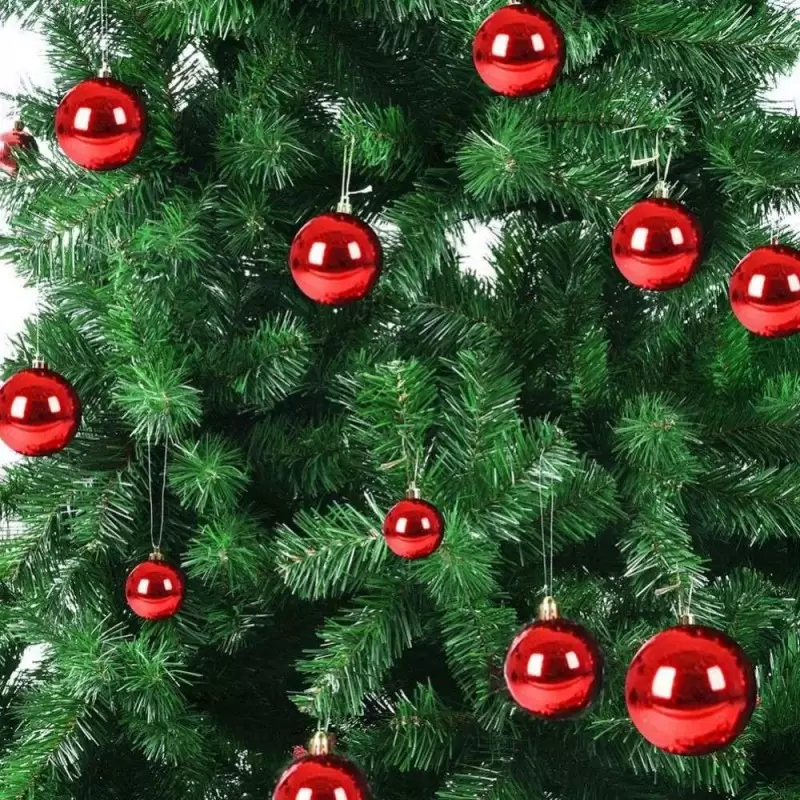 Albero di Natale rosso e oro