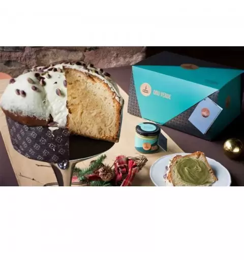 Panettoni da regalare con buste e shopper