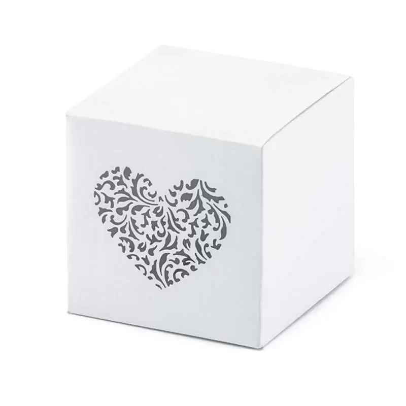 Scatoline cubetto bianco con cuore intagliato