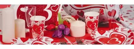 Coordinati tavola San Valentino economici e originali!