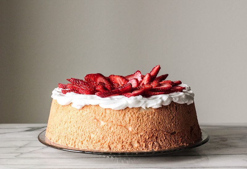 torta alla fragola party vintage