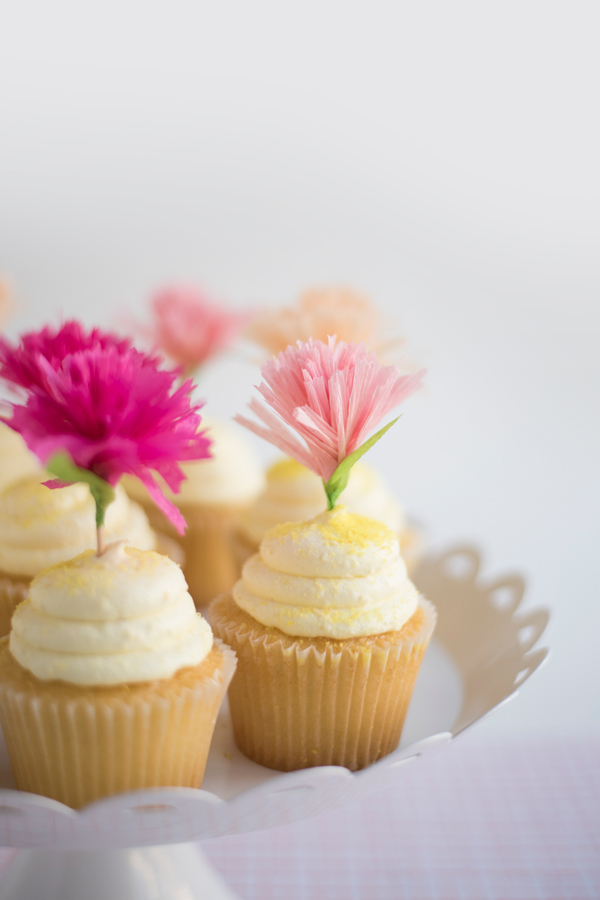 cake topper