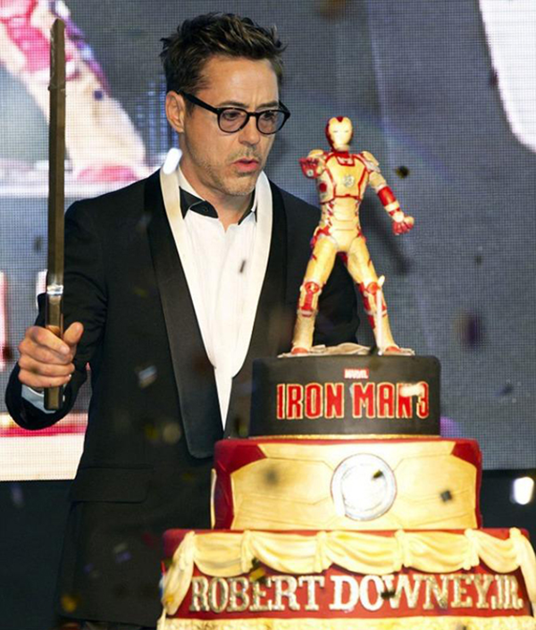 torta compleanno RDJ Iron Man
