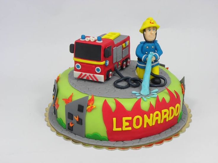 torta camionetta-sam il pompiere
